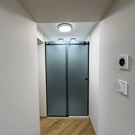 Seven Hills House Parking Included