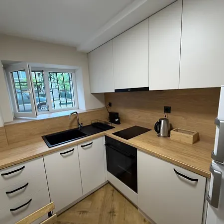 Seven Hills House Апартамент *