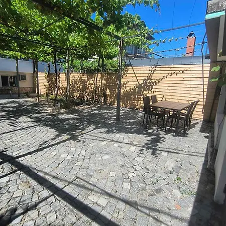 Seven Hills House Parking Included *