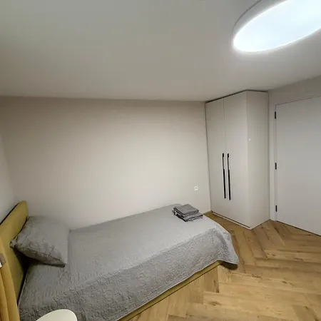 Seven Hills House Апартамент *